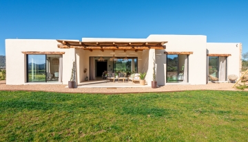 Resa Estates Ibiza te koop for sale finca modern front house.jpg